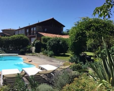 Loft Atypique Bed & Breakfast Villeneuve-de-Rivière Eksteriør bilde