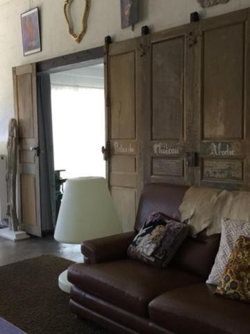 Loft Atypique Bed & Breakfast Villeneuve-de-Rivière Eksteriør bilde